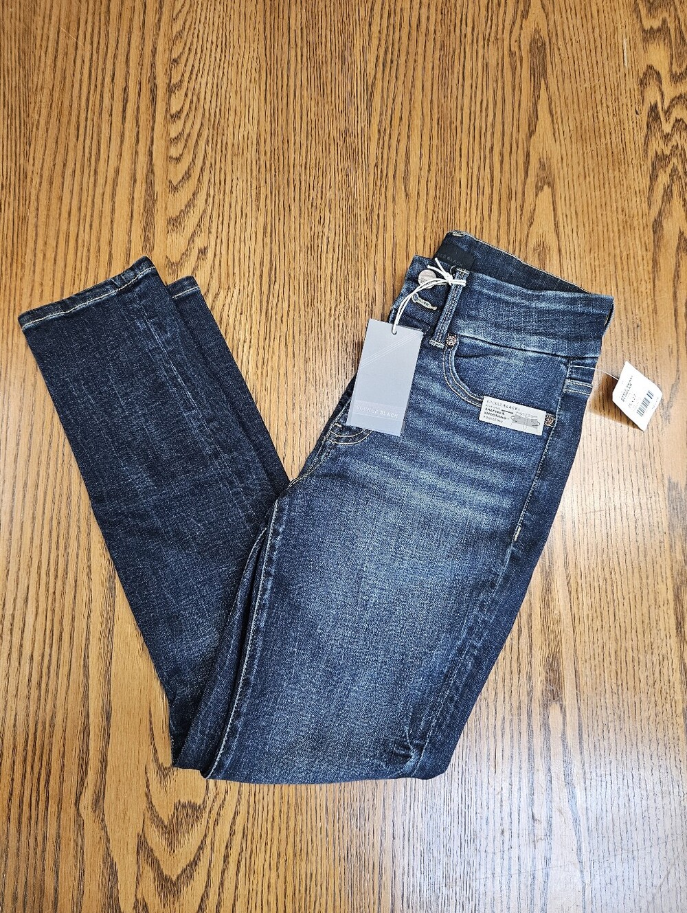 Buckle Black Fit 75 Ankle Skinny Jeans
